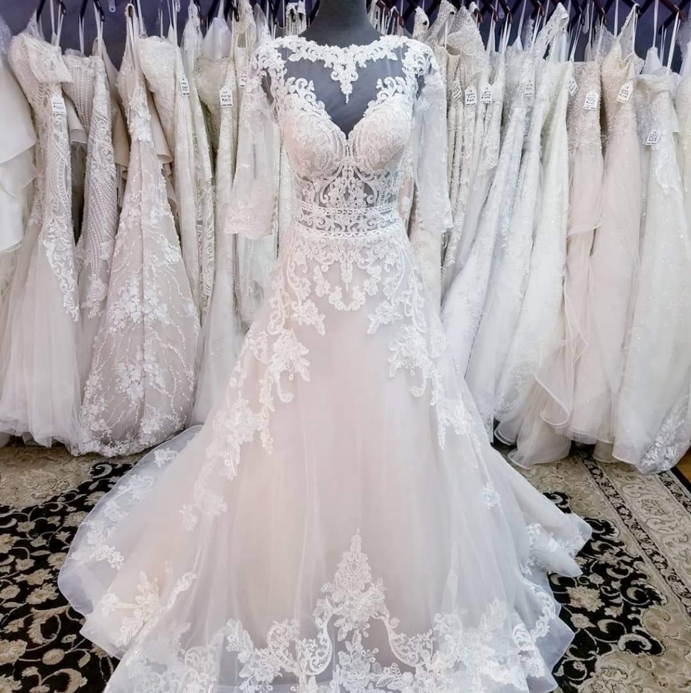 Kenneth Winston 1835 Champagne/Ivory Class Lace Wedding Dress with Sleeves